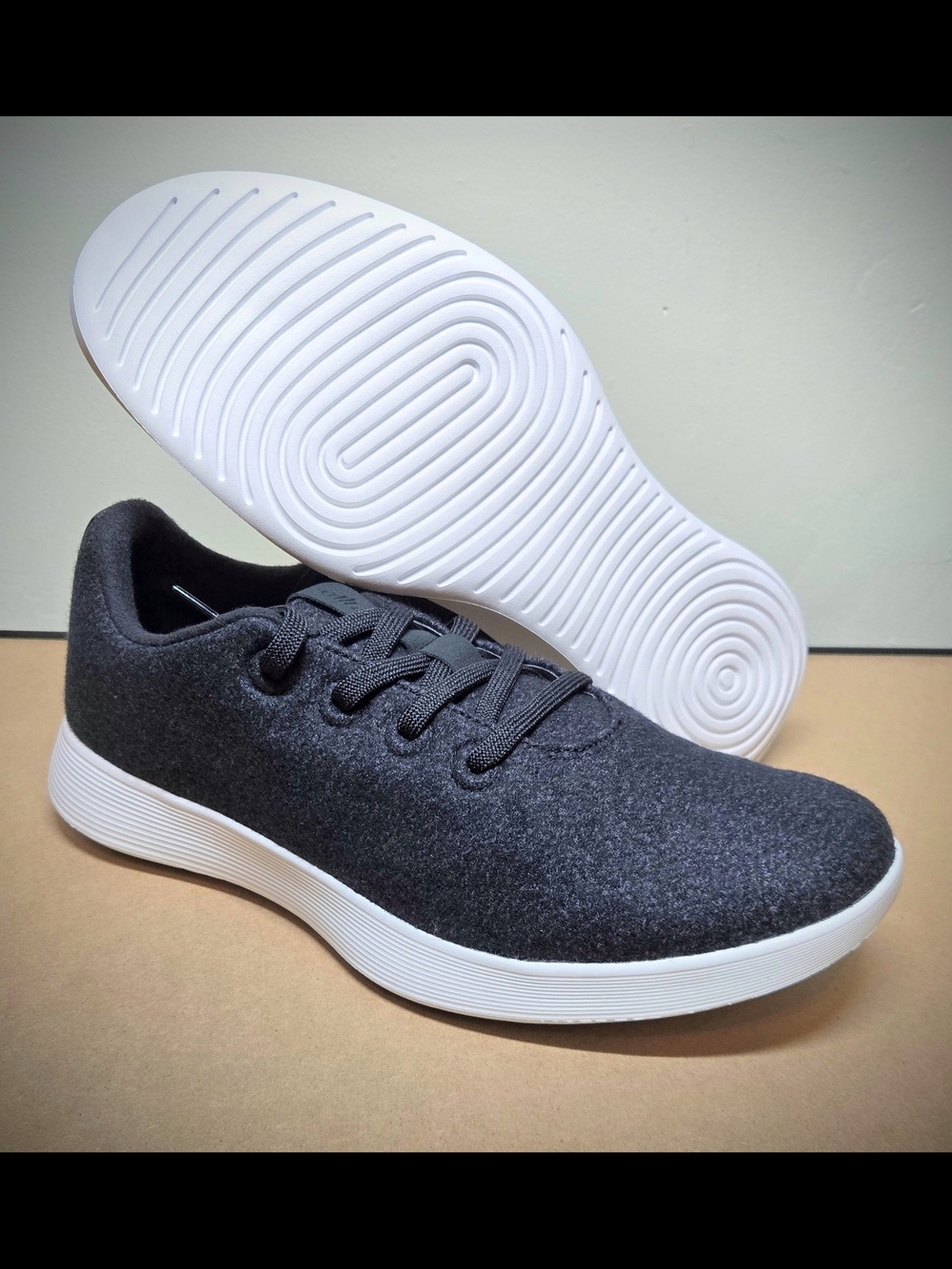 NEW Mens 14 Allbirds Wool Runner Sneaker Black/White - Merino Wool Comfort Shoe